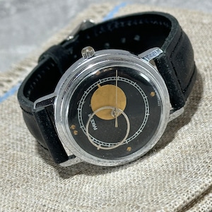 Vintage wristwatch for man Copernic mechanical watch, quality original.