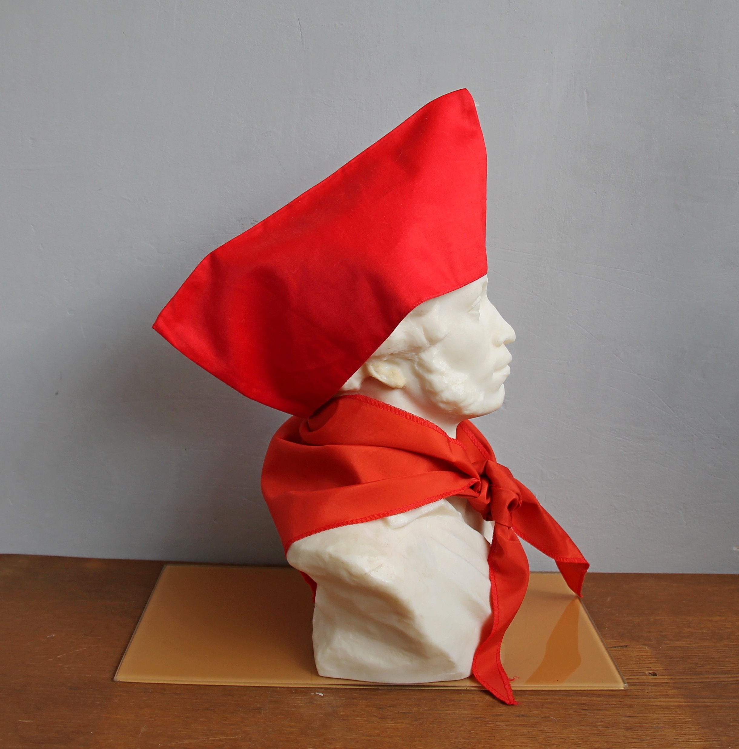 Vintage pioneer tie and cap. soviet pioneers, Pioneer Red scarf, cap, Communism, USSR pioneer uniform set, Red neckerchief