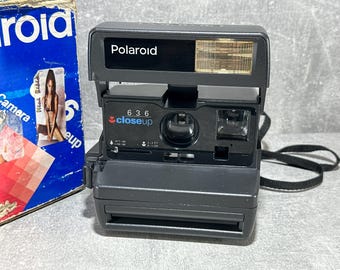 Vintage Polaroid 636 CloseUp Camera - Instant Film, Built-in Flash