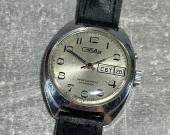 Vintage watch Slava, Men's wrist watch Automatic, Soviet,  mechanical