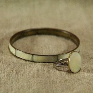 Vintage pearl ring bracelet. mother of pearl, antique jewelry set, retro jewelry for women