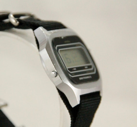 Vintage Soviet Electronics 5 Digital Watch, Brass… - image 4