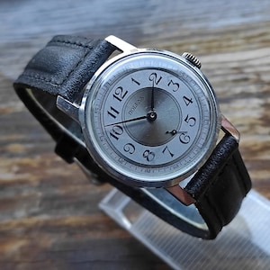 Reloj de pulsera soviético/ POBEDA/ Reloj de pulsera para hombre/ reloj mecánico vintage de calidad duradera