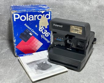 Vintage Polaroid 636 CloseUp Camera: Instant 600 Film