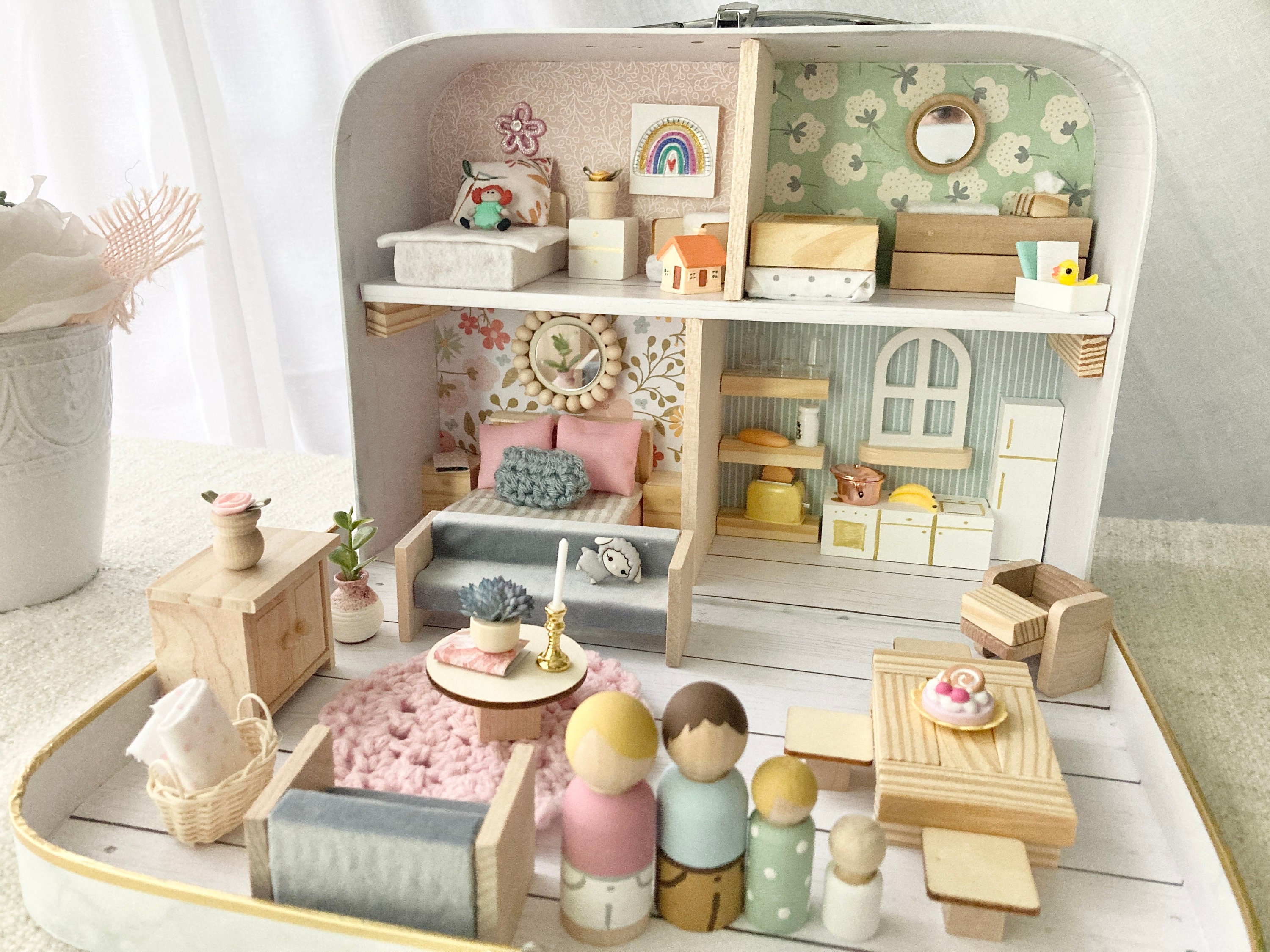 Beautiful Home,Dream House,Huge Dollhouse with 2 Dolls, 28.5 x