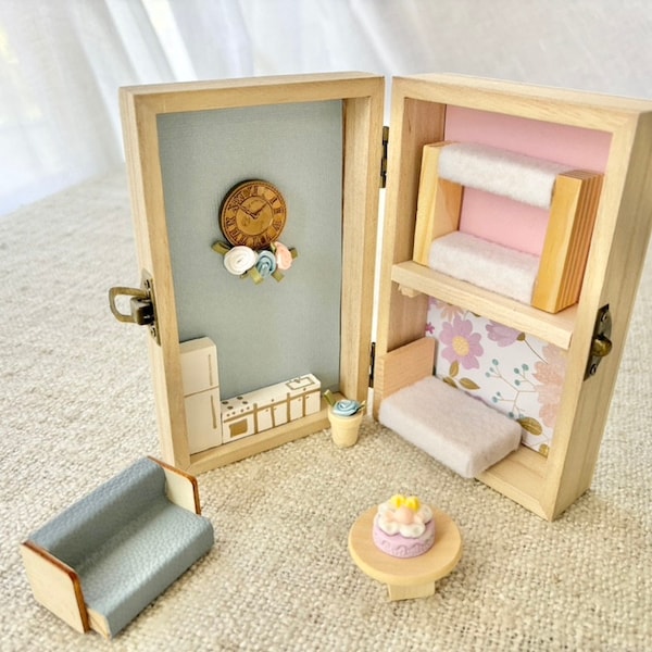 Mini Peg Doll Family And House, Peg Dollhouse, Fold And Go Play Set, Montessori Play, Small World Play,