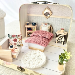 Suitcase Dollhouse for Maileg Mouse: Miniature Travel House