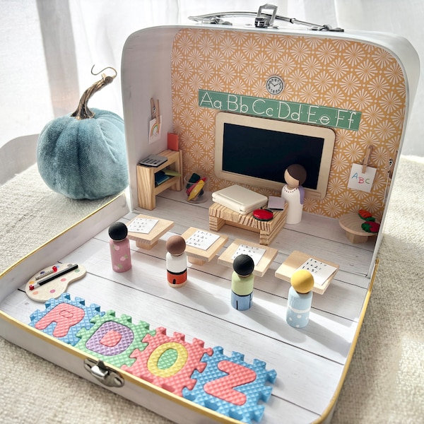 Peg People School House Play Set, Suitcase Doll House, Peg Doll Teacher, Peg People House, Travel Toy For Kids, Gift For Kids