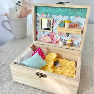 Mini Mouse House, 1:12 Scale House For Maileg Mouse, Travel Dollhouse In A Box, Small Gift For girls, Bed In A Box