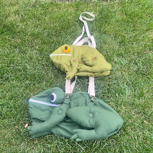 Frog purse and duffel bag