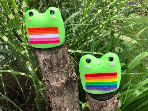 small graduation bear