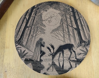 Sottopentola: un elfo nella foresta