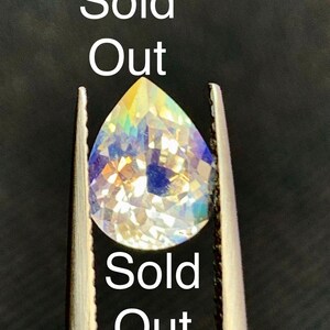 Piedra lunar arcoíris facetada natural de 9 x 7 mm, forma de pera, semipreciosa, procedente de África, Medagascar, 1,58 cts.