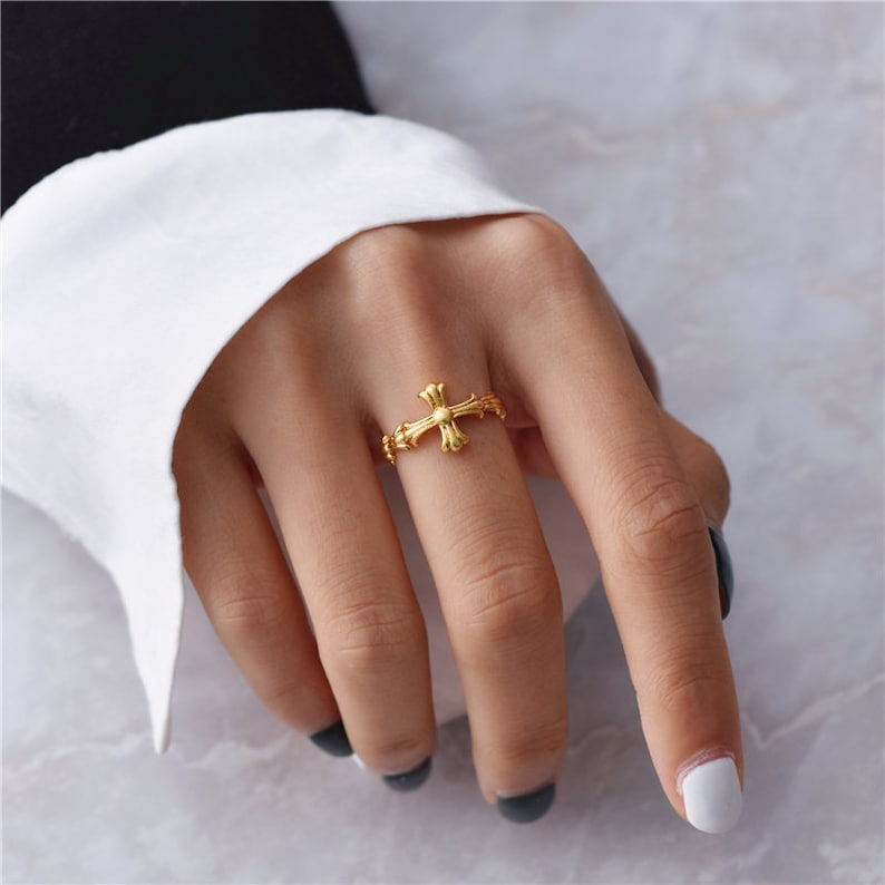 Vintage Cross Ring Stacking Ring Jesus Ring Gold Cross Ring Adjustable Ring Gold Chunky Ring Thumb Ring Minimalist Ring Thick Gold Ring