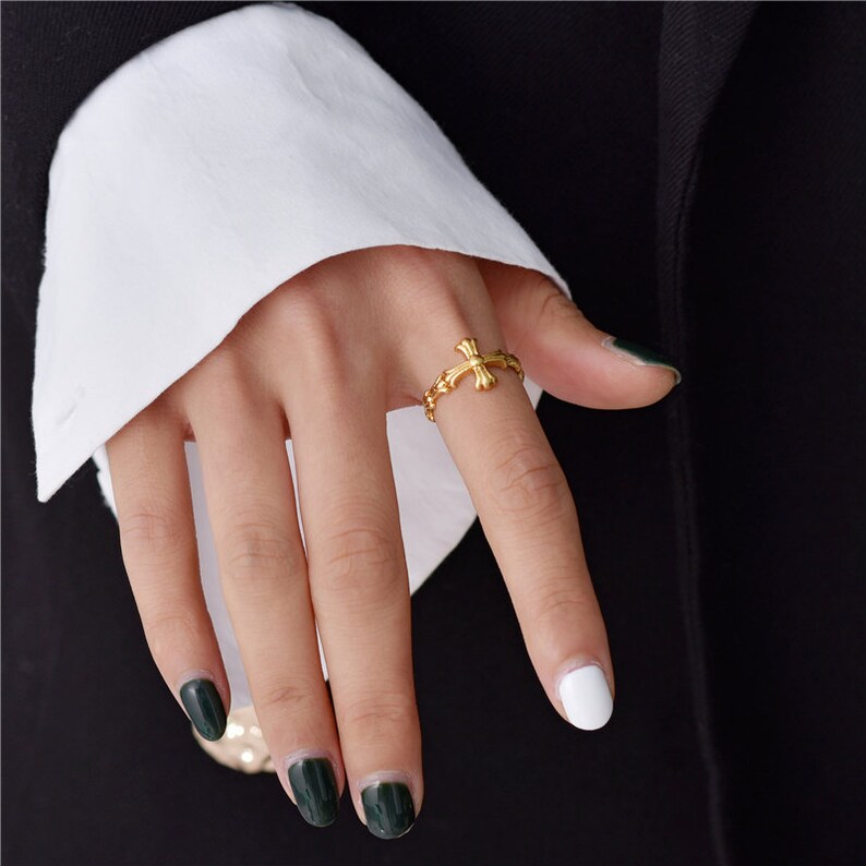 Vintage Cross Ring Stacking Ring Jesus Ring Gold Cross Ring Adjustable Ring Gold Chunky Ring Thumb Ring Minimalist Ring Thick Gold Ring