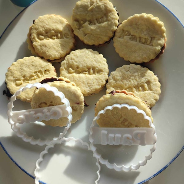 Emporte-pièces Ronds Personnalisable pour Biscuits Fourrés - Créez des Délices Uniques !