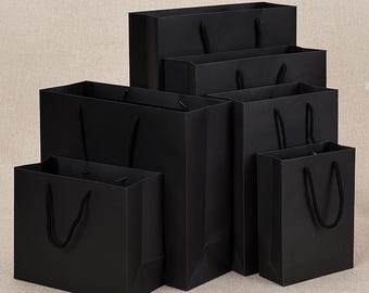 500pcs Custom logo Black paper bags Cardboard Packaging  Gift Paper Bags Reusable Shopping Paper Bag