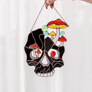 Gothic Suncatcher Skull Amanita Stained Glass Horror Picture Home Decor Halloween Spooky Ornament Window Wall Hanging Cling Witch Black gift