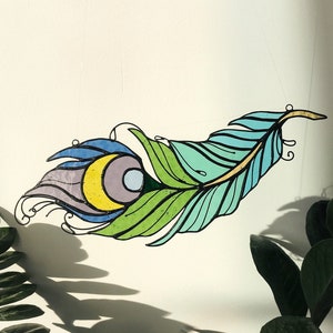 Feathers Stained Glass Green Suncatcher Home Decor Panel Nature Ornament Window Wall Hangings Light Cling Art Pendant Plumage Suspender