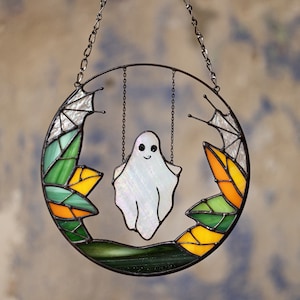 Acchiappasole gotico Fantasma Divertente Vetro colorato di Halloween Immagine horror ORIGINALE Decorazioni per la casa Finestra spettrale Appeso a parete Regalo di strega aggrappata autunnale