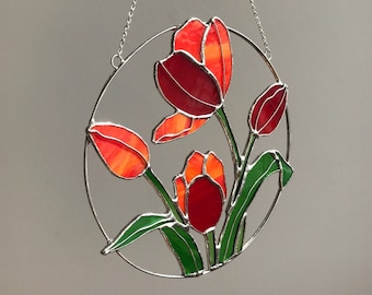 Red Flower Suncatcher Tulip. Stained glass Home Decor Spring Decoration Window Wall Hangings, Mothers grandma gift