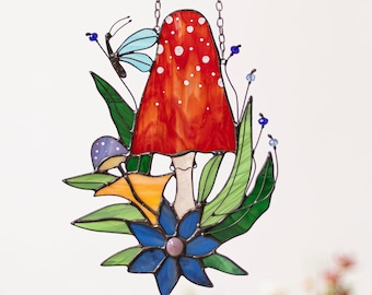 Fly Agaric Stained Glass Suncatcher, Mahroom Wall Window Hanging, Home Decor, Cottagecore Gift, Indoor Outdoor Decor