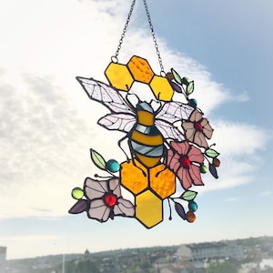 Yellow Suncatcher Honeycomb Stain Glass Picture Home House Decor Panel Ornament Spring Window Wall Hanging Light Cling Corner Pendant