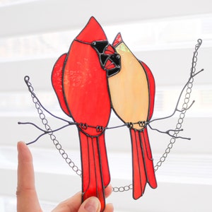 Stained glass Red Lover Bird Cardinal Nature Ornament Spring House Decor Suncatcher Home wall window Hangings Art Valentines Pendant