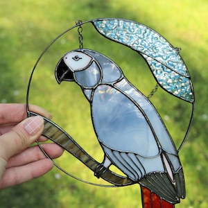 Gray parrot sun catcher Bird. Panel House Decor Nature Ornament Picture Home Sunbeam Panel Pendant Wall Window Hangings Stain Glass
