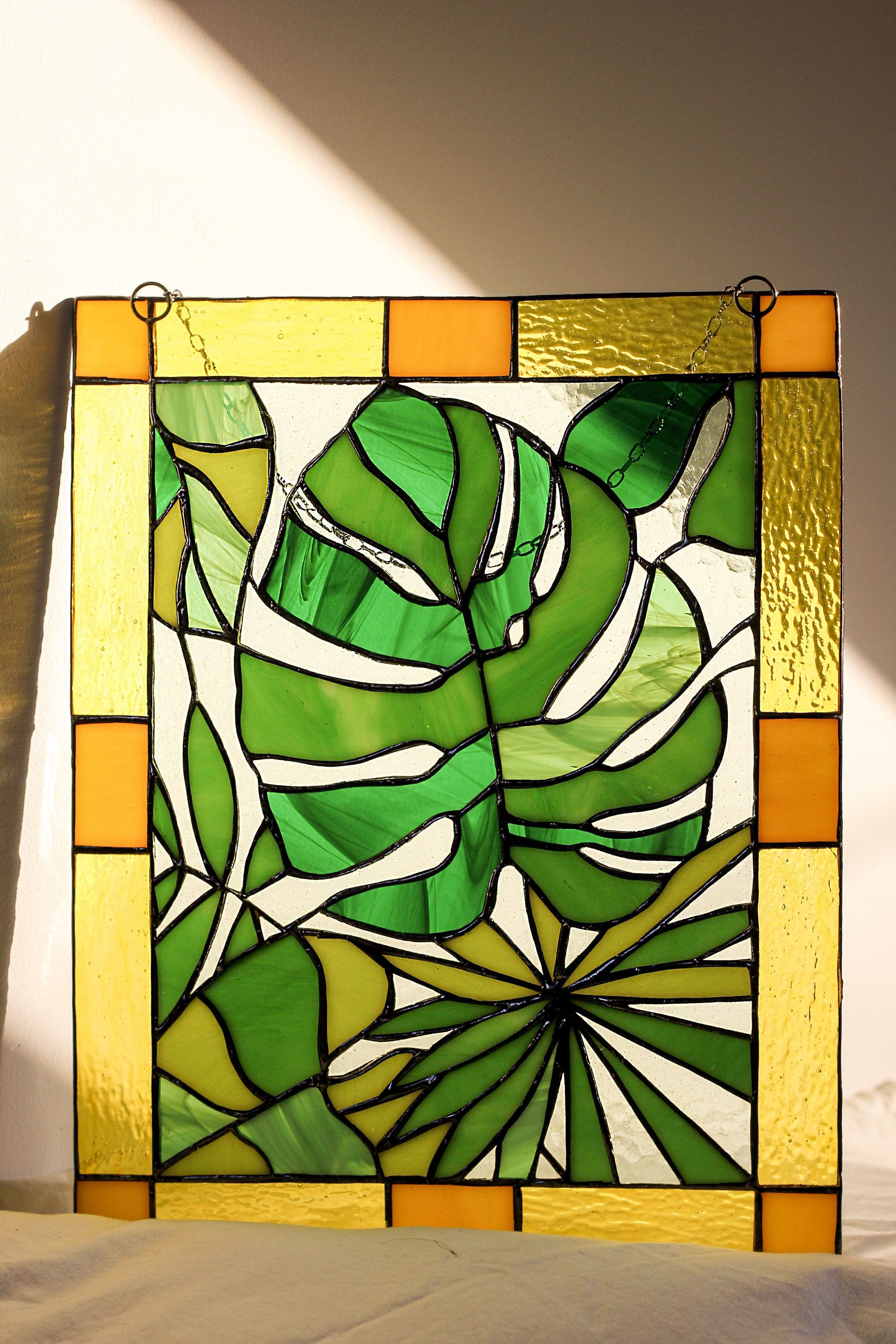 Monstera Deliciosa leaf stained glass suncatcher agrohort.ipb.ac.id