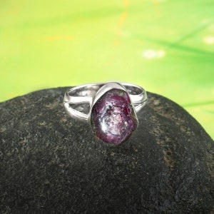 Natural Star Ruby Ring / Star Ruby Ring / Star Ruby Silver Ring / Gemstone Silver Ring / 925 Sterling Silver Ring / Star Ruby Slice Ring / image 4