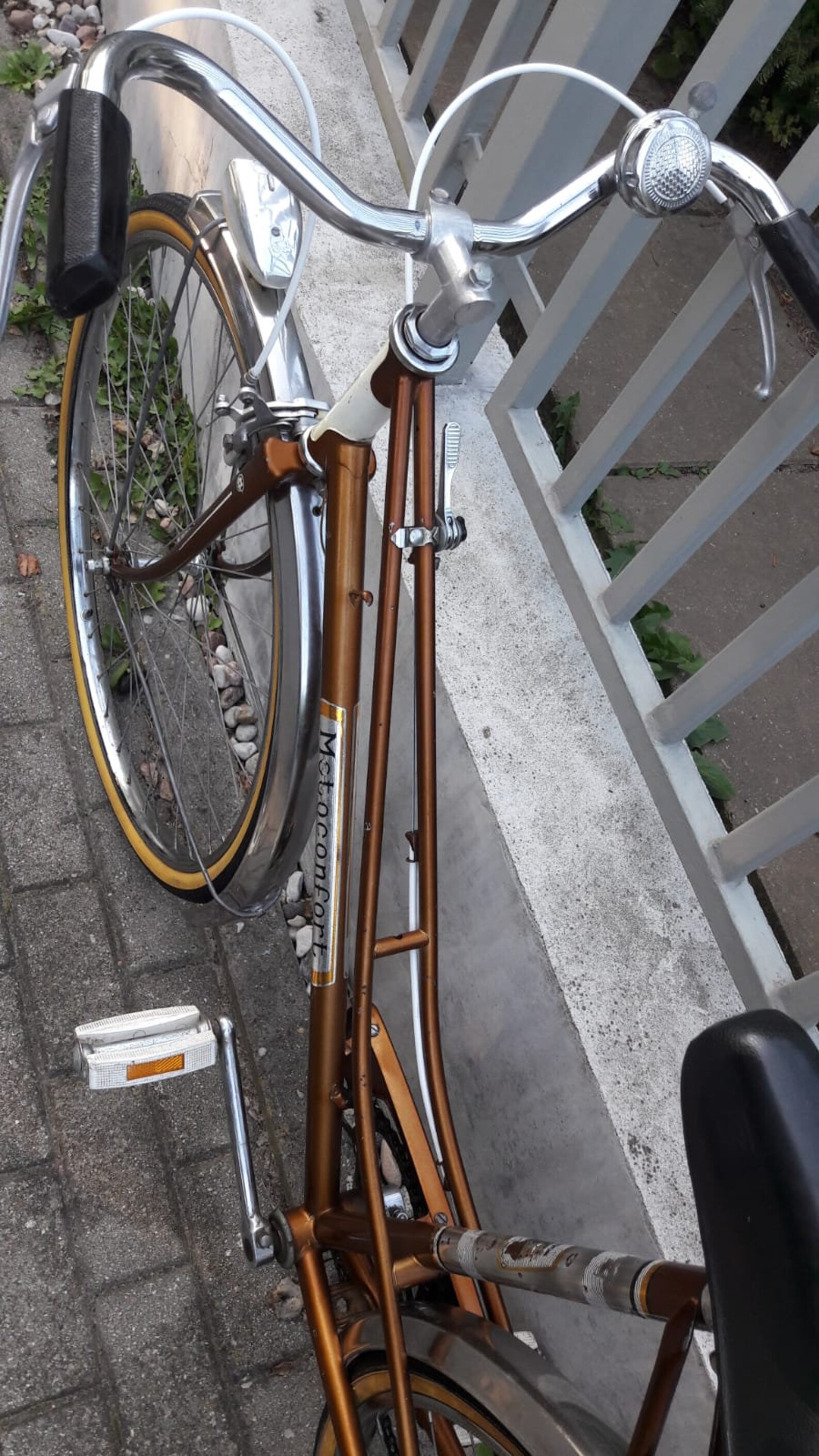 Vélos vintage Vélo Motoconfort • Réf 1901-VELO | Roule et Vintage