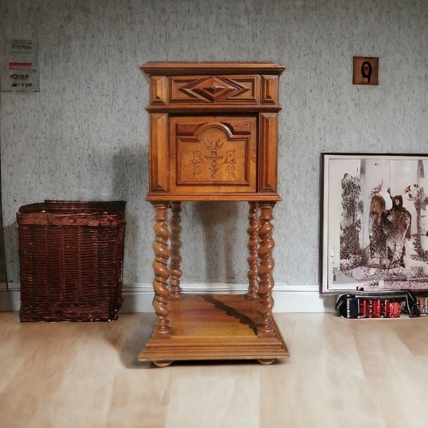 Table de Chevet Vintage Néobaroque Louis XV Français