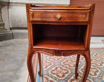 French vintage wallnut bedside table Louis XV