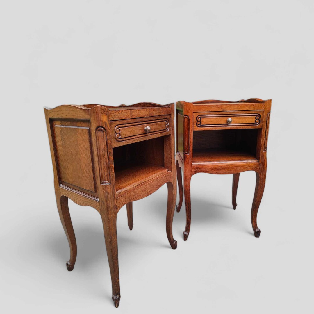 Pair of French Vintage Solid Oak Bedside Tables 70' Louis XV Style - Etsy