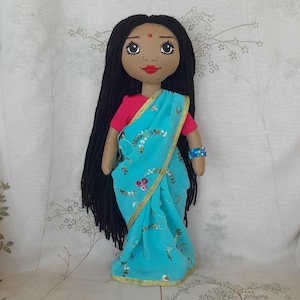 Handmade Indian Cloth Doll in Sari – Soft Diversity Doll with Bindi – Cultural Gift for Kids & Collectors, South Asian Doll
