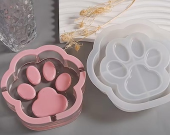 Silicone Mold:  The Dog or Cat Paw Print Ash Tray (5.71" x 5.51") SH134