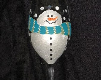 Handpainted Wine Glass Snowman with Scarf