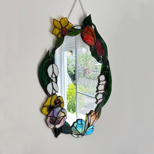 Glasmalerei-Spiegel mit Frühlingsblumen, Suncatcher Bunt, Glasmalerei, Wohnkultur Original, Geschenk, Einzigartiger Glas Sun Catcher