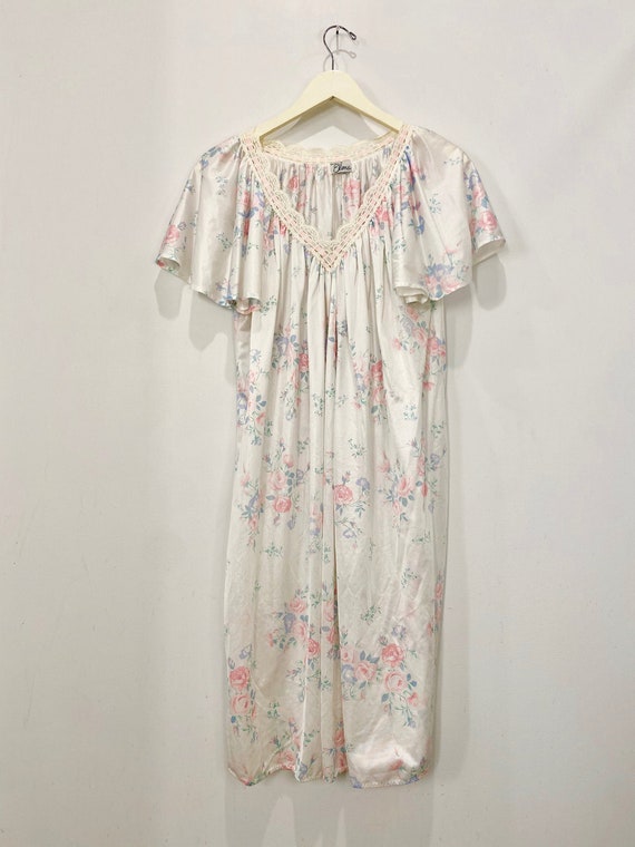 vintage 70s feminine floral pink bow flutter sleev