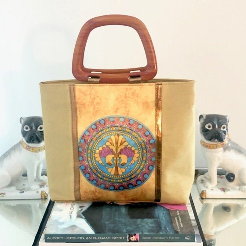 Vintage Wooden Top Handle Silk Purse