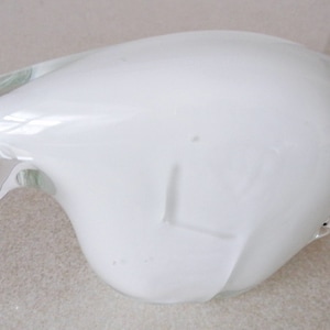 Vintage Collectable White Glass Polar Bear Paperweight