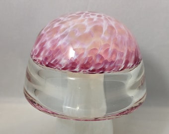 Vintage Collectable Signed Avondale Glass Mushroom Paperweight