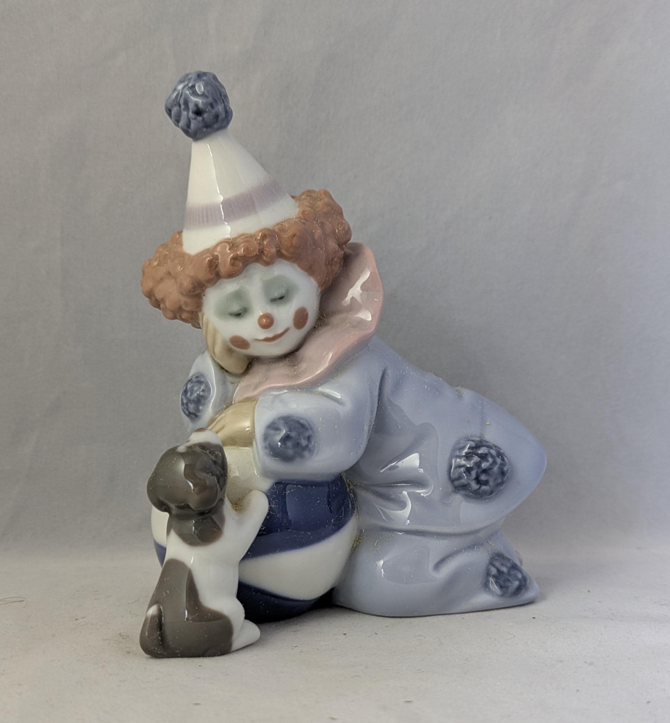 子犬とボールをあしらったコレクターズヴィンテージ リヤドロ