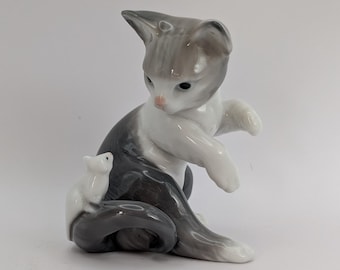 ヴィンテージ リヤドロ 猫とネズミの磁器製置物（1980年代） - Etsy 日本