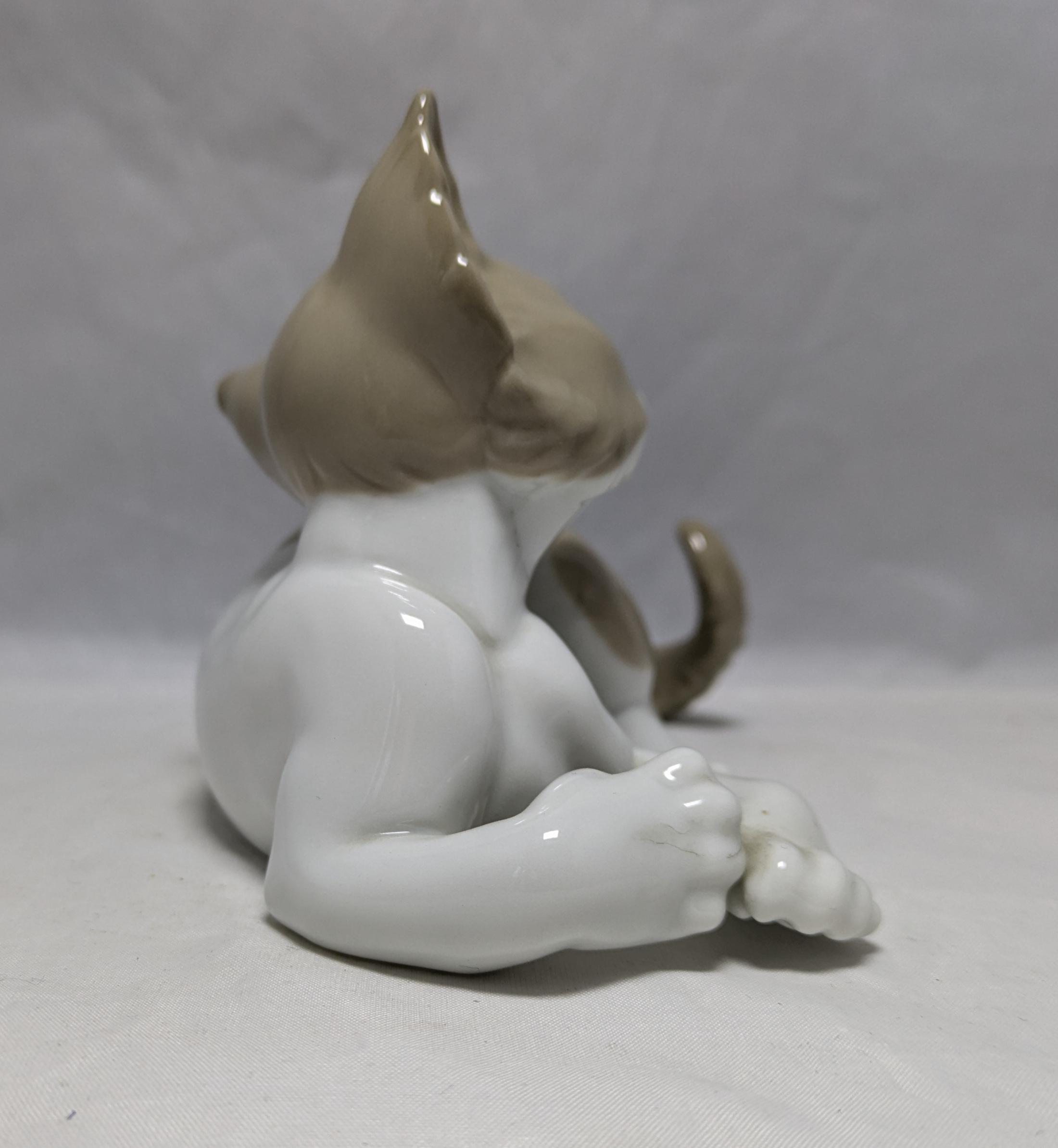 リヤドロ子猫の置物：コレクターズアイテムの磁器製猫 #5114 - Etsy 日本