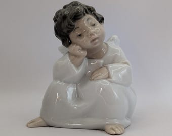 リヤドロ/ナオ 陶器の置物 猫と眠る少女、子猫 #1580 - Etsy 日本