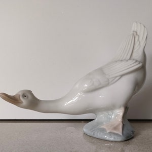 Vintage Collectable Lladro Nao Goose