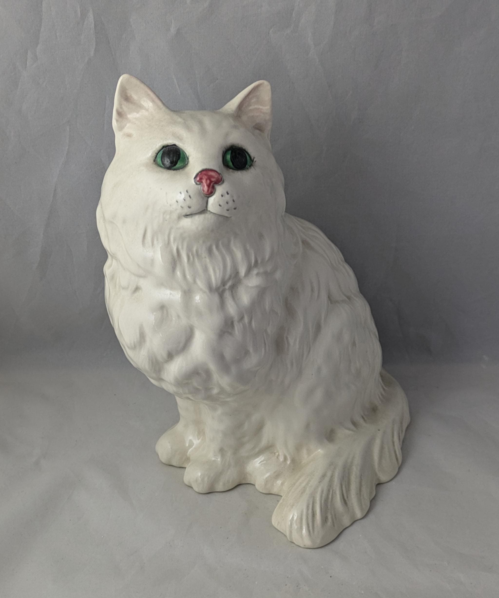ベスウィックBESWICK 猫フィギュア Beswick white cat - Etsy 日本
