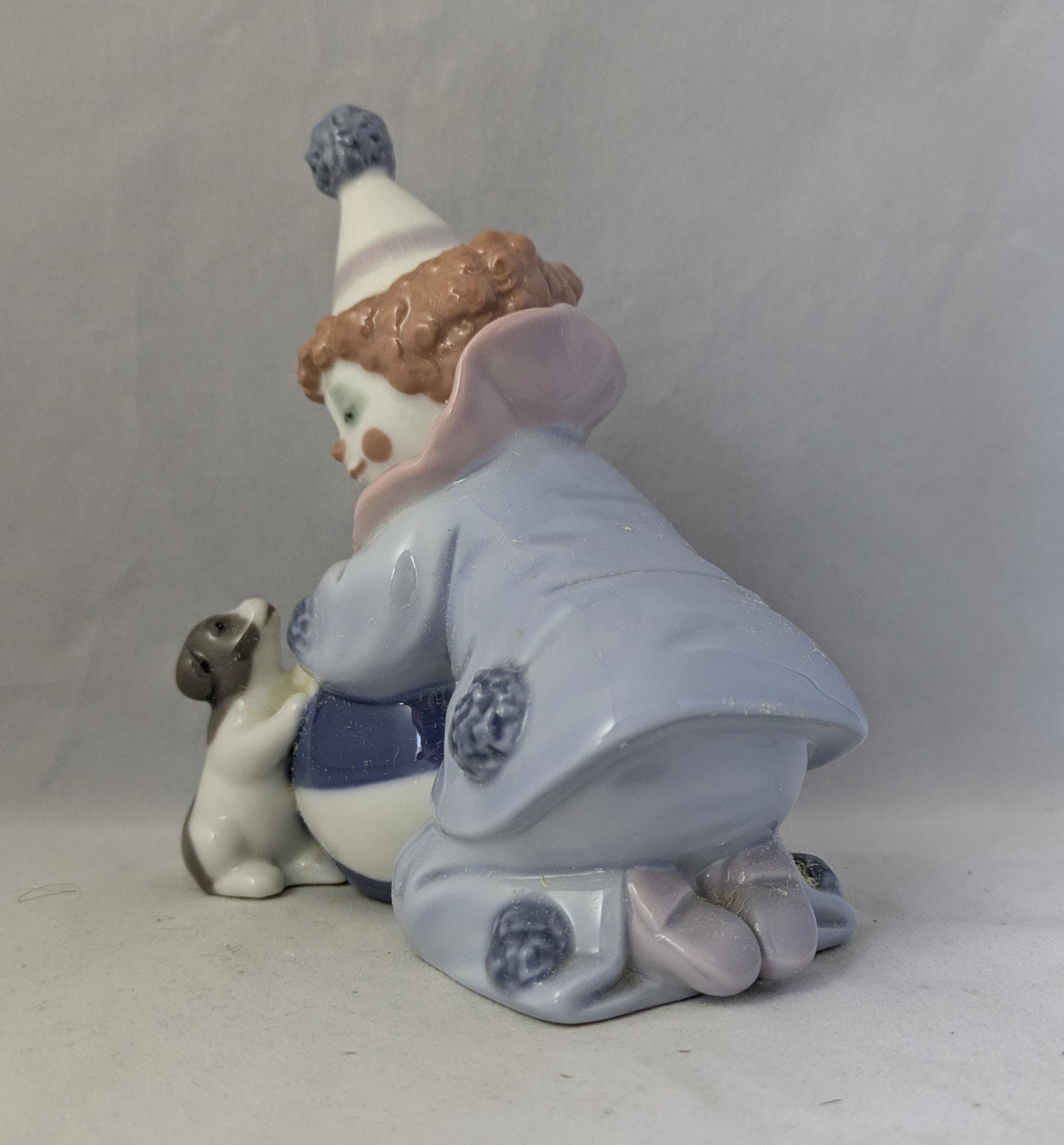 リヤドロ　30%OFF　ピエロ　「子犬とボールを持つピエロ」　#5278　希少 リヤドロ 30%OFF ピエロ 「子犬とボールを持つピエロ」 #5278 希少